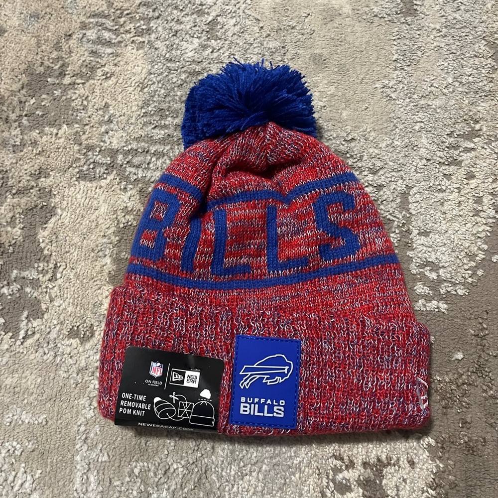 2025 Buffalo Bills Sideline Collection Beanie with Pom Pom NWT